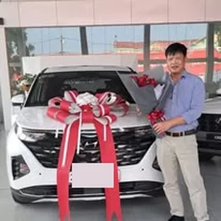 Bàn giao xe Hyundai cho khách hàng tại Thái Nguyên